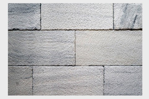 grained kavalas white 20x40cm