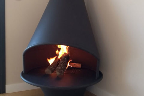 open traditional fireplace oviedo in place close up
